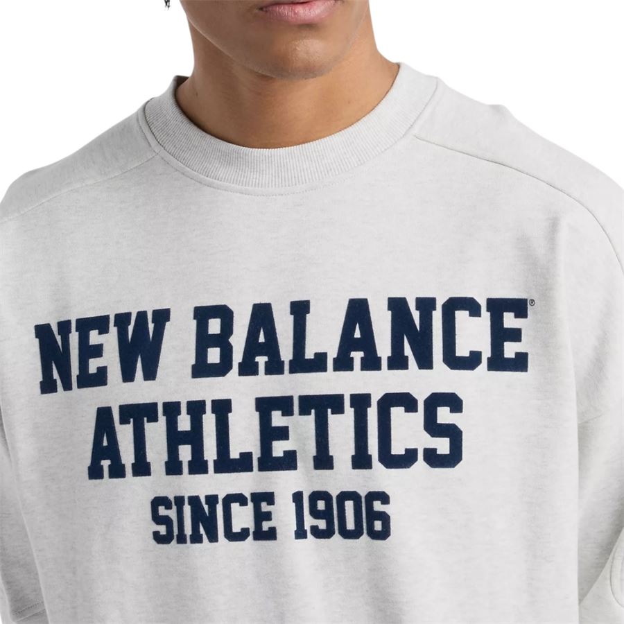 Varsity French Terry Graphic Crew felpa da uomo New Balance | MT51521AHH